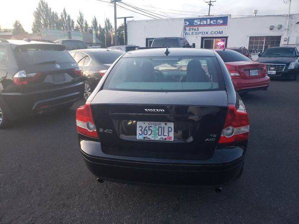 2005 Volvo S40 T5 AWD 4dr Turbo Sedan ZERO DOWN PAYMENT ON O.A.C. for sale in Happy valley, OR – photo 3