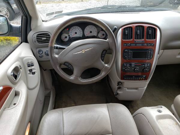 *07 CHRYSLER TOWN AND COUNTRY* SIGNATURE SERIES* LWB for sale in Rootstown, OH – photo 6
