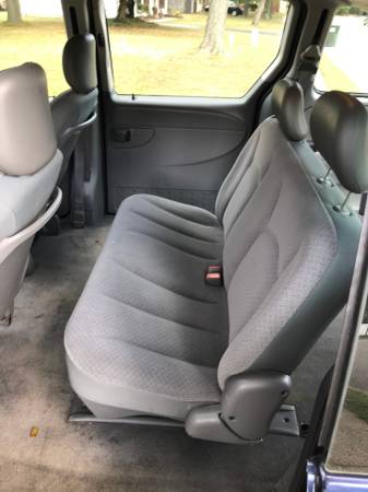 2006 Dodge Caravan - $2350 (Eatontown). Good Condition for sale in Fort Monmouth, NJ – photo 15