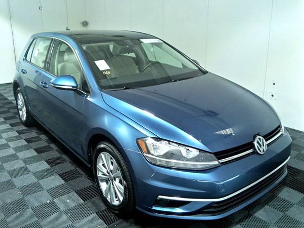 2019 *Volkswagen* *Golf* *1.4T SE Manual* Silk Blue for sale in Arlington Heights, IL