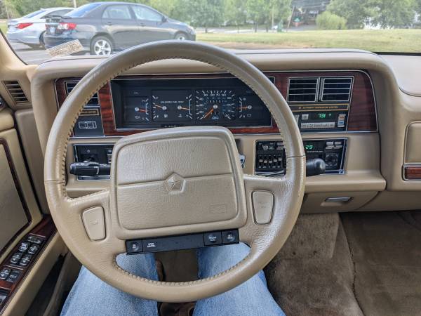 1991 Chrysler Imperial for sale in Richmond , VA – photo 10