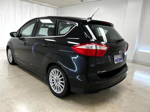 2016 Ford C-Max Hybrid SEL Heated Seats 42 MPG City! for sale in Saint Marys, OH – photo 4