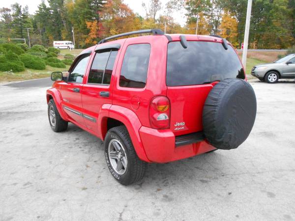 Jeep Liberty 4X4 Rocky Mountain Edition SUV **1 Year Warranty** for sale in Hampstead, ME – photo 8
