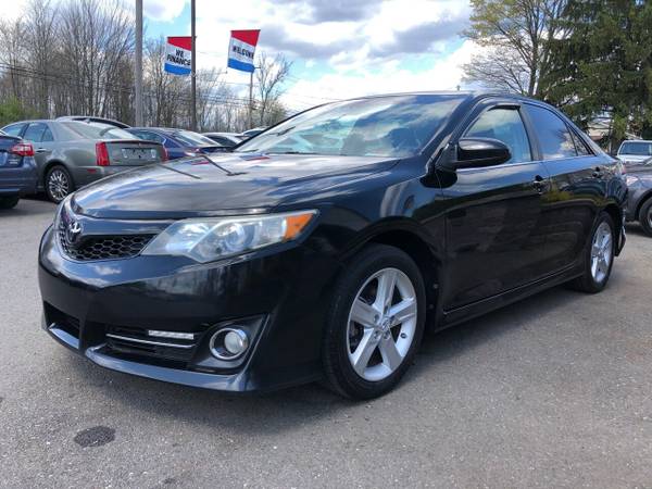 2013 Toyota Camry - Runs 100 Clean CARFAX/Super Deal! - cars & for sale in Youngstown, OH – photo 7
