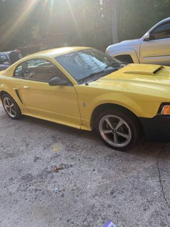 2002 Ford Mustang v6 for sale in Corbin, KY – photo 2