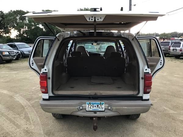 1997 Ford Expedition Eddie Bauer 4WD - bulletproof 4.6L V8 - sunroof for sale in Farmington, MN – photo 7