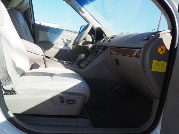 2005 Volvo XC90 Fully Loaded Leather Moonroof 173K Super Clean for sale in Warwick, RI – photo 14