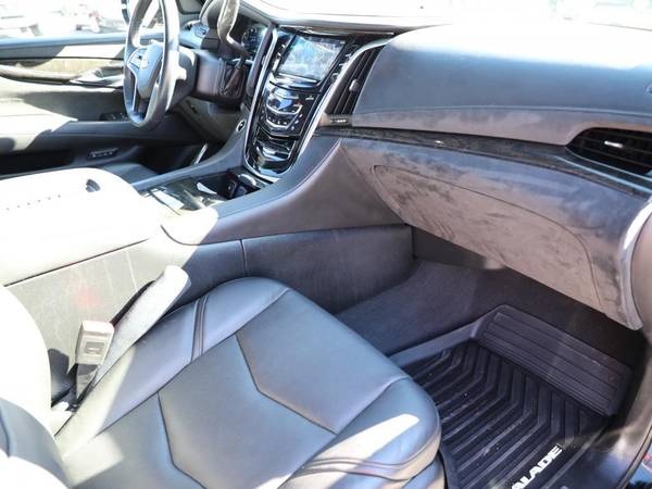 2016 Cadillac Escalade Platinum 6.2L V8 *4x4* SUV ALL FRESH... for sale in Spokane, WA – photo 24
