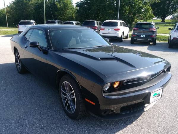 2019 Dodge Challenger SXT coupe Pitch Black Clearcoat for sale in Fulton, MO – photo 2