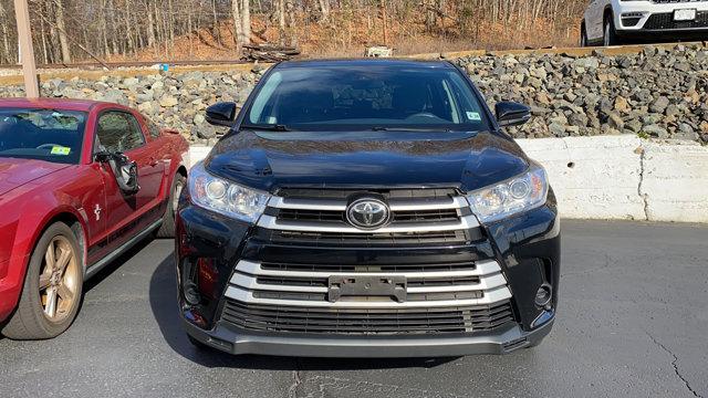 2019 Toyota Highlander LE for sale in Summit, NJ – photo 3