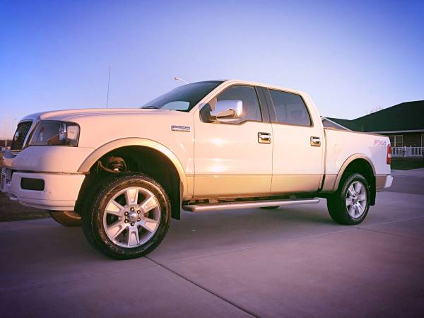 2004 FORD F150 LARIAT - cars & trucks - by owner - vehicle... for sale in Sherman, IL