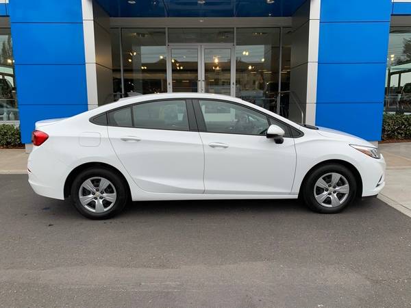 2018 Chevrolet Cruze LS Sedan Chevy for sale in Portland, OR – photo 12
