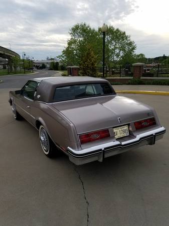 1984 Buick Riviera Low 36, 582 original miles Exc Condition - cars & for sale in Morgantown , WV – photo 5