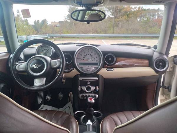 8 MINI COOPER CLUBMAN S - BOND STREET SPECIAL EDITION w/MODS! for sale in East Derry, NH – photo 10
