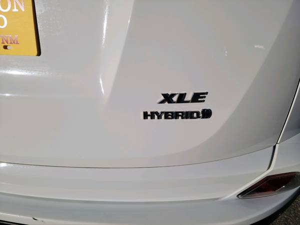 1-owner! LOW miles! 2016 Toyota Rav-4 XLE AWD Hybrid! - cars & for sale in Alamogordo, NM – photo 17