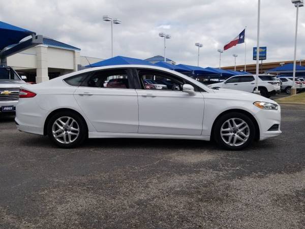 2014 Ford Fusion SE SKU:ER330659 Sedan for sale in North Richland Hills, TX – photo 5