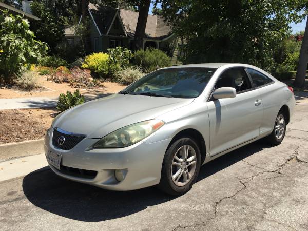 2004 toyota solara camry 4 cylinder for sale in Glendale, CA