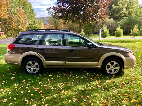 Subaru Outback 5 Speed Manual 1 Owner Exceptionally Clean T-Belt Done for sale in South Barre, VT – photo 5