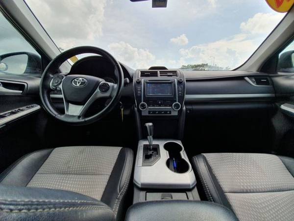 2014 Toyota Camry SE Sedan 4D Sedan for sale in Miami, FL – photo 9