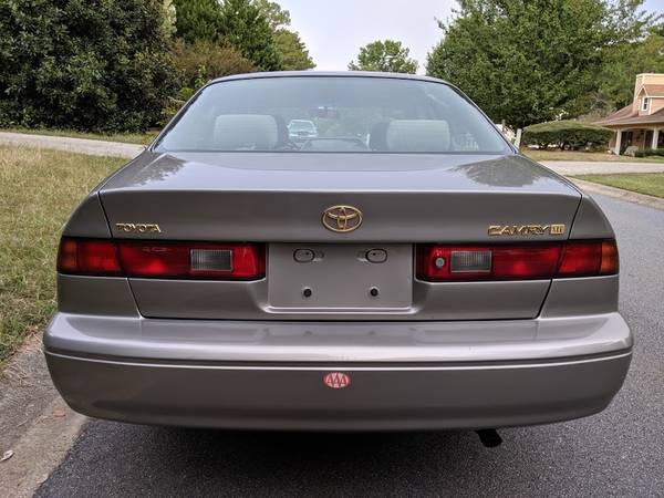 ONLY 48,000 MILES- OWNED BY A RETIREE -TOYOTA CAMRY XLE - SIDE AIRBAGS for sale in Powder Springs, TN – photo 8