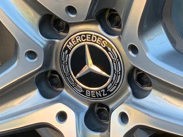 Beautiful Mercedes-Benz E450 - cars & trucks - by owner - vehicle... for sale in Lahaina, HI – photo 12