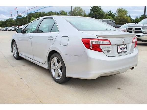 2014 Toyota Camry SE Sport (Classic Silver Metallic) for sale in Chandler, OK – photo 5