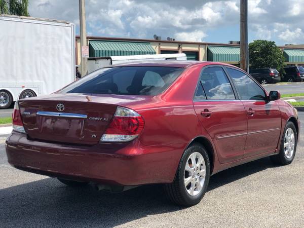 05 TOYOTA CAMRY..LOADED,LEATHER for sale in Margate, FL – photo 3