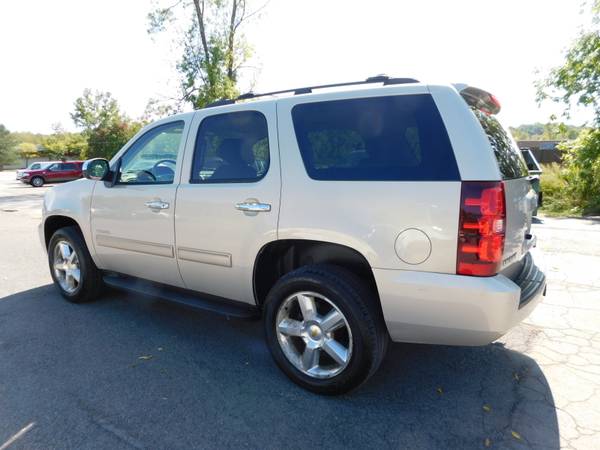 2011 GOLD CHEVROLET TAHOE K1500 LS for sale in Bloomfield, NY – photo 2