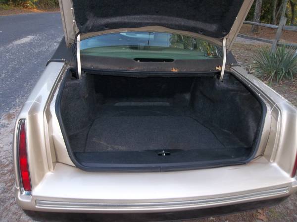 1997 Cadillac Sedan DeVille for sale in Hawkins, TX – photo 7