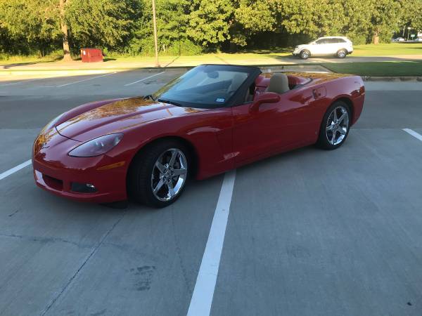 LIKE NEW ADULT OWNED ( VICTORY RED - cars & trucks - by owner -... for sale in Paris, TX