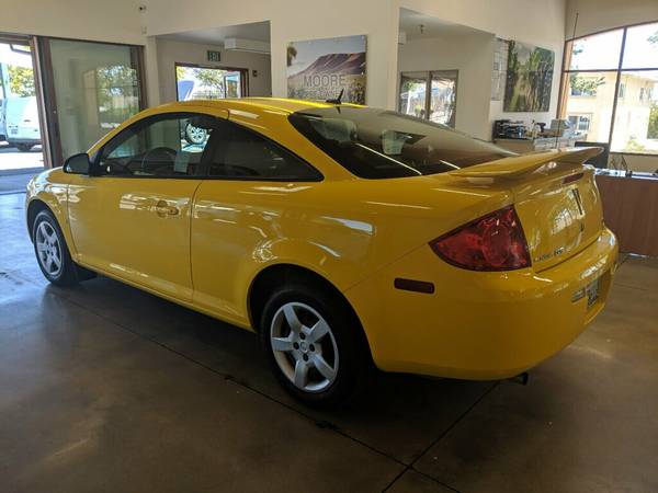 2009 *Pontiac* *G5* *2dr Coupe* YELLOW for sale in Paso robles , CA – photo 4