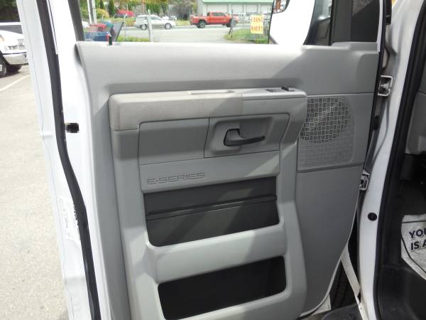 2012 FORD E350 EXT VAN XLNT NEW EXPENSIVE TIRES ONE OWNER for sale in Woodinville, WA – photo 9