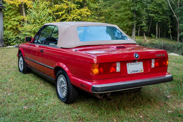 1989 BMW 325i Red Convertible for sale in East Greenwich, RI – photo 3