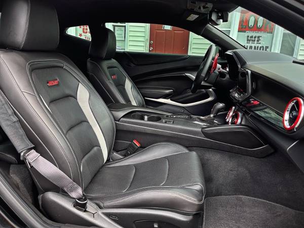2016 Chevrolet Camaro 2SS Coupe - - by dealer for sale in Goshen, KY – photo 11