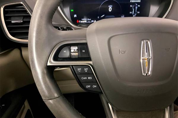 2019 Lincoln Nautilus Reserve - - by dealer - vehicle for sale in Honolulu, HI – photo 17