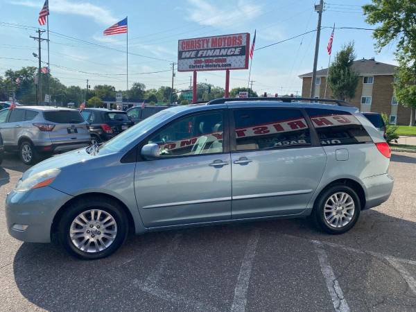 2009 Toyota Sienna XLE 7 Passenger 4dr Mini Van -We Finance... for sale in Crystal, ND