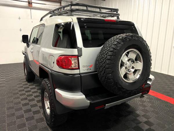2008 Toyota FJ Cruiser 4x4 suv Silver - - by dealer for sale in Branson West, MO – photo 18