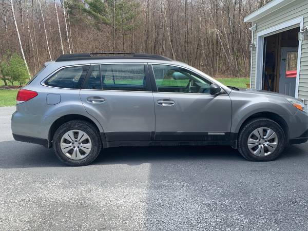 2011 Subaru Outback for sale in Middlebury, VT