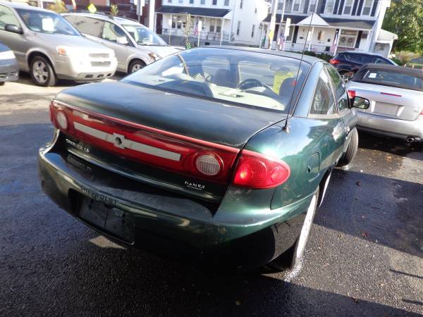 SALE! 2003 CHEVROLET CAVALIER LS +AFFORDABLE SMOOTH RIDE-LOW MILES for sale in Allentown, PA – photo 6