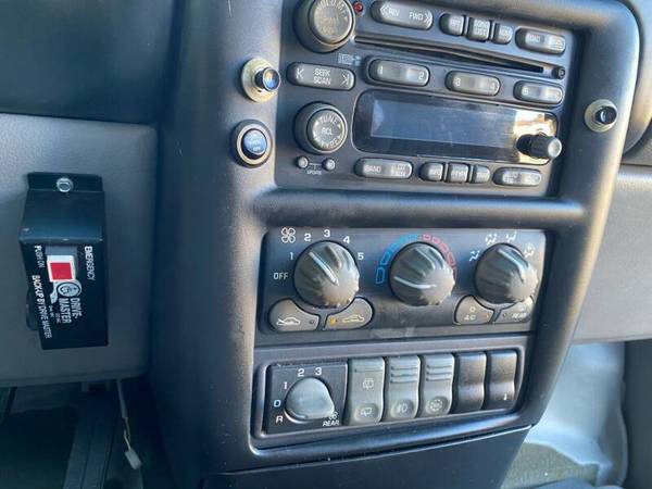 2005 Pontiac Montana Braun Entervan - 1 owner - Only 68,000 Miles -... for sale in Lakemore, OH – photo 14