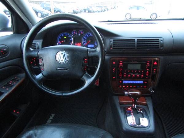 2004 VW Passat GLX 4Motion AWD Wagon Locally Owned for sale in Cedar Rapids, IA 52402, IA – photo 19