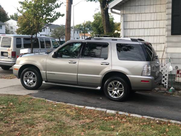 2008 mercury mountaineer fully loaden for sale in STATEN ISLAND, NY – photo 2