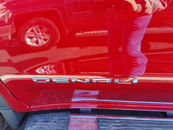 2022 GMC SIERRA DENALI 4x4 - - by dealer - vehicle for sale in Albuquerque, NM – photo 17