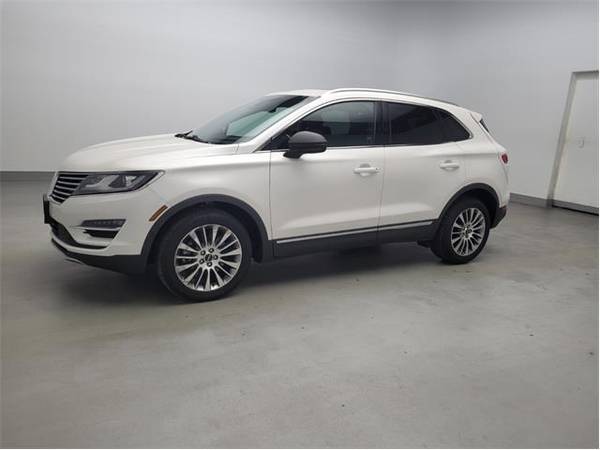2017 Lincoln MKC Reserve - SUV - - by dealer - vehicle for sale in Arlington, TX – photo 2