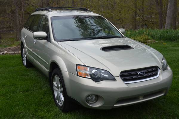 2005 Subaru Outback XT Limited for sale in Erie, PA – photo 15