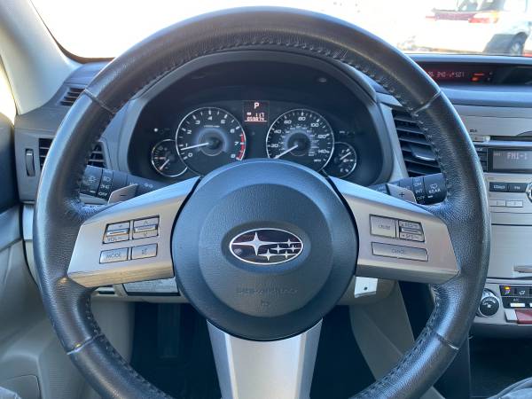 2010 Subaru Outback 2 5i Premium AWD Low Miles 90 Day for sale in Nampa, ID – photo 15