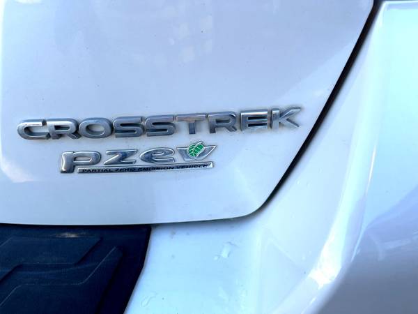 2016 Subaru Crosstrek 5dr CVT 2 0i Premium suv WHITE for sale in Springdale, AR – photo 7