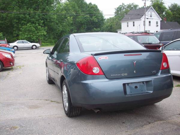 2006 Pontiac G6 V6 LOW MILEAGE ( 6 MONTHS WARRANTY ) for sale in North Chelmsford, MA – photo 6