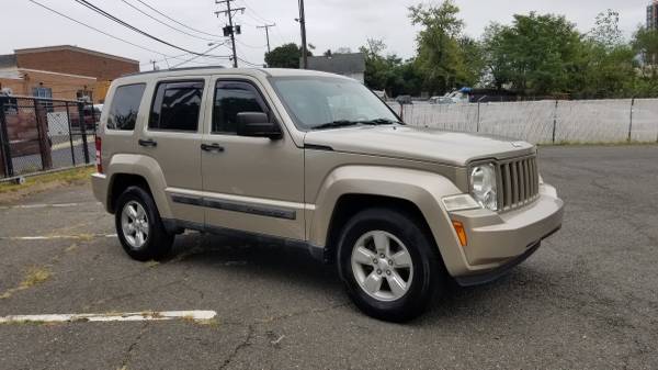 2011 Jeep Liberty Sport - Great Condition for sale in Alexandria, District Of Columbia – photo 7