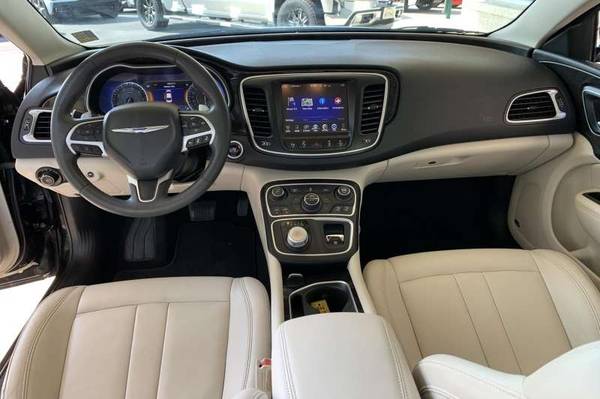 2015 Chrysler 200 C - - by dealer - vehicle automotive for sale in Boise, ID – photo 8